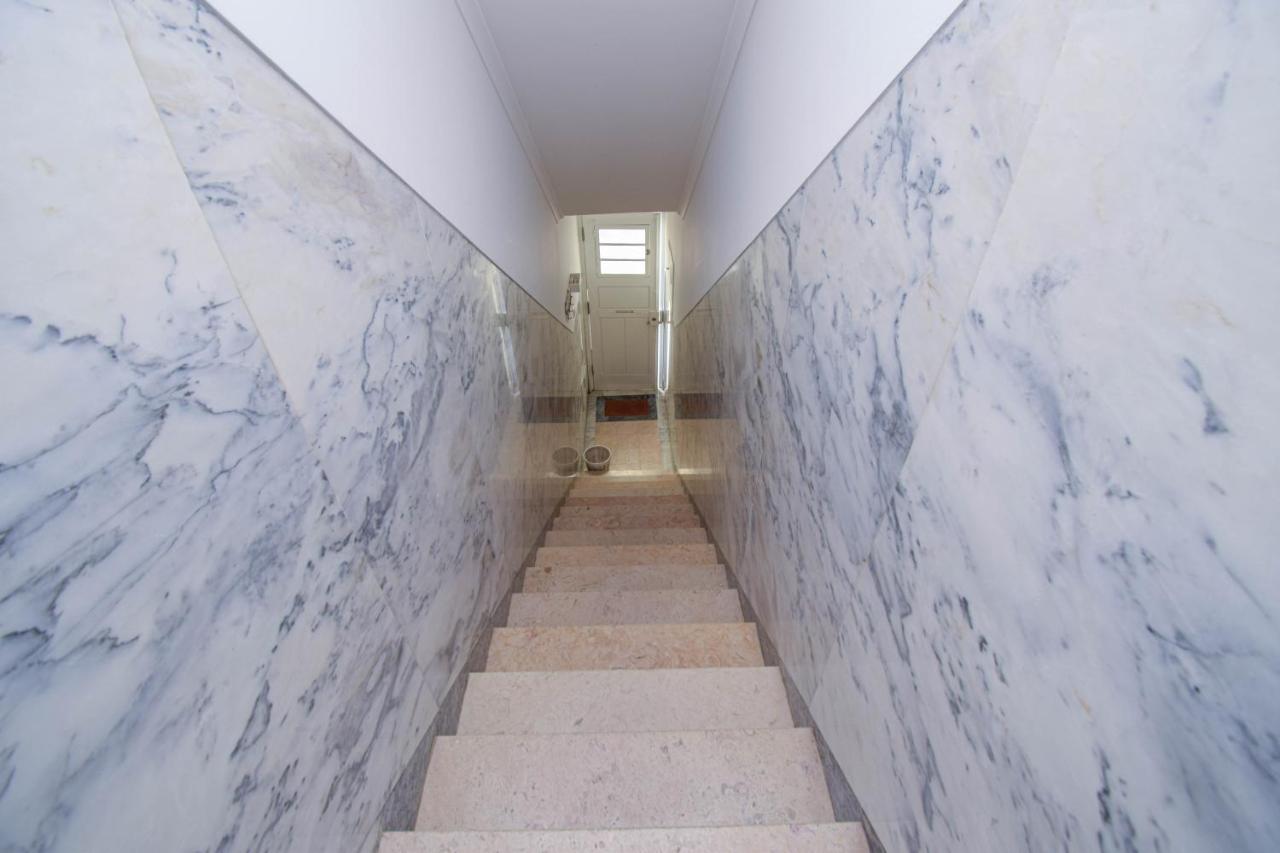 Central Family Apartment - 60 M From The Beach Кашкайш Экстерьер фото