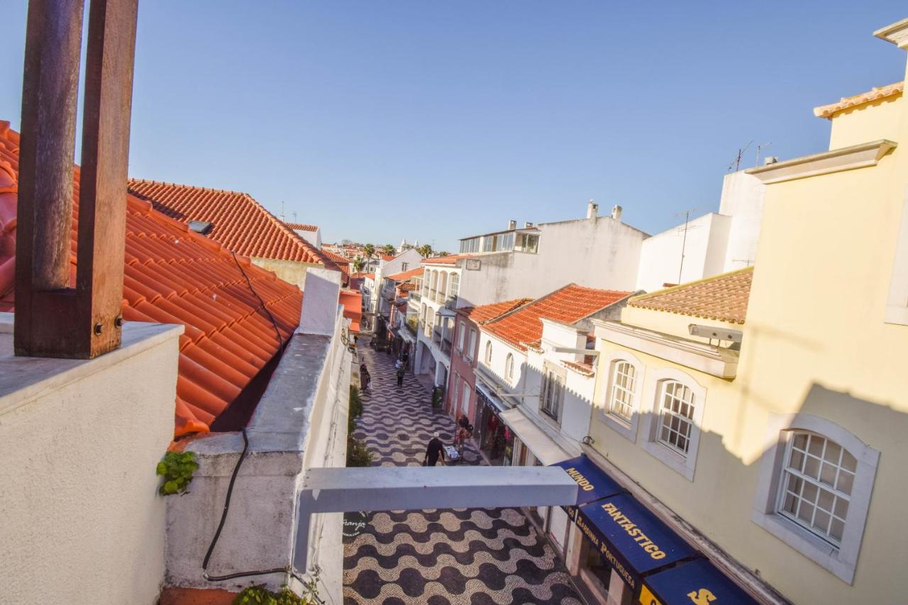 Central Family Apartment - 60 M From The Beach Кашкайш Экстерьер фото