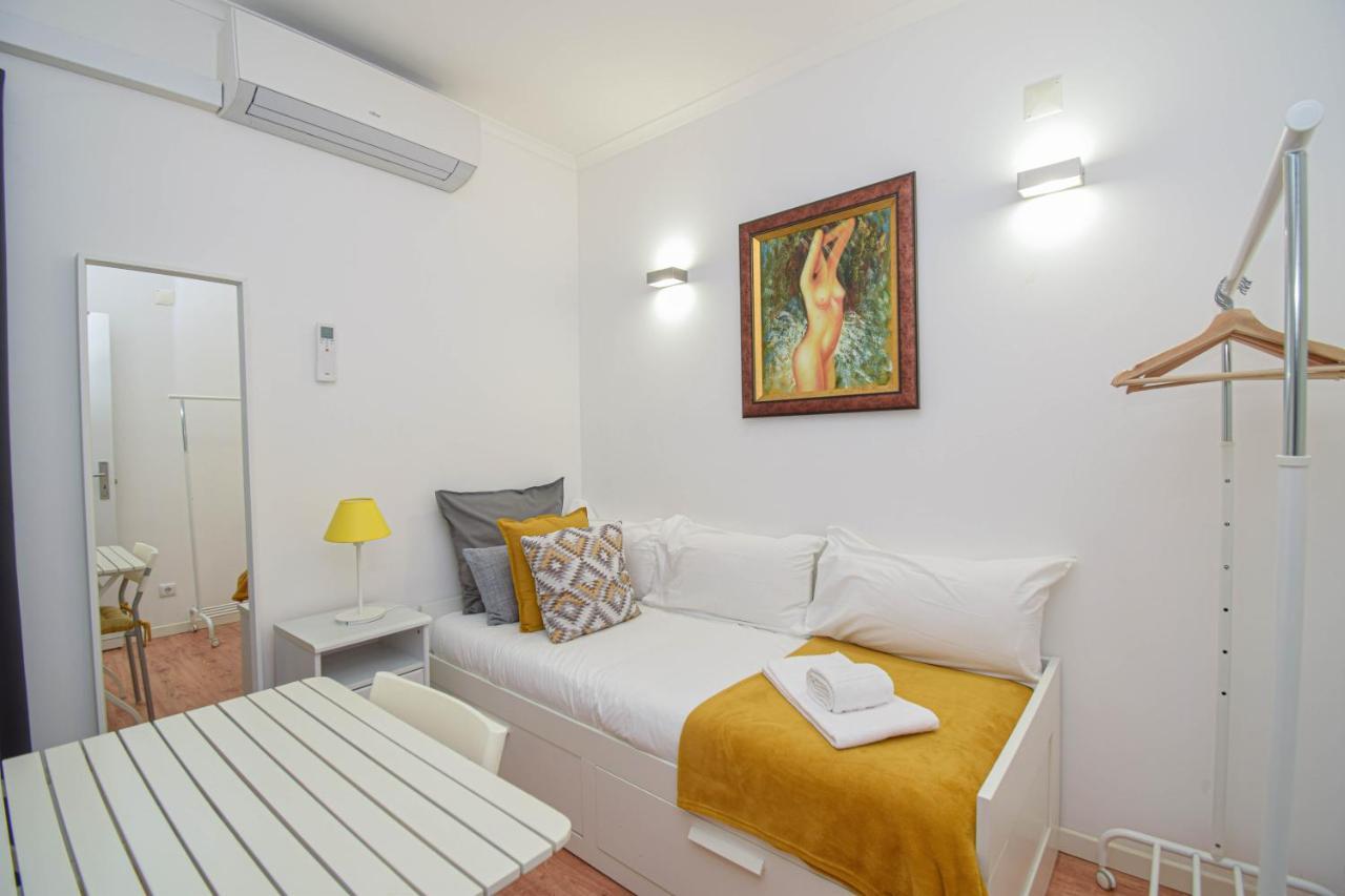 Central Family Apartment - 60 M From The Beach Кашкайш Экстерьер фото